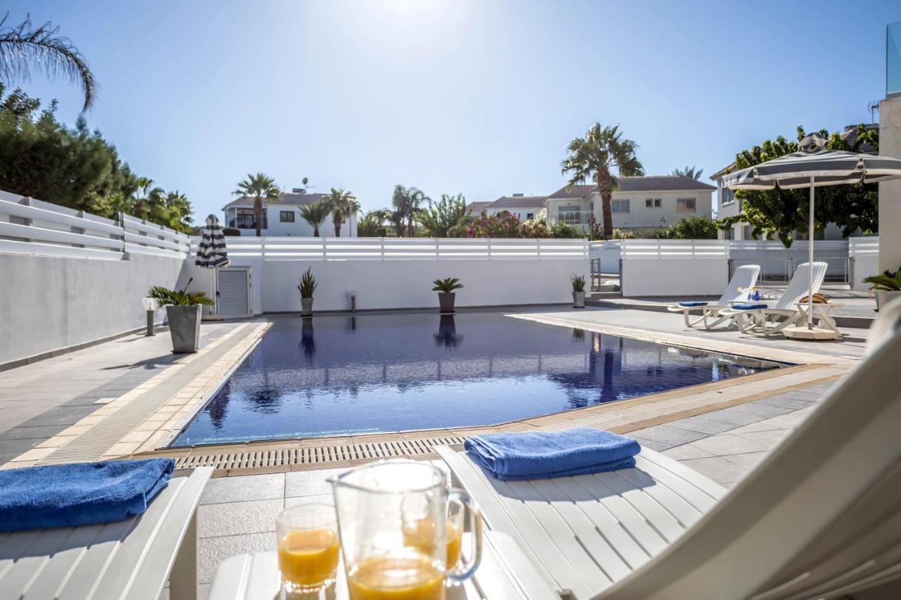 Villa Hibiscus Protaras Exterior foto